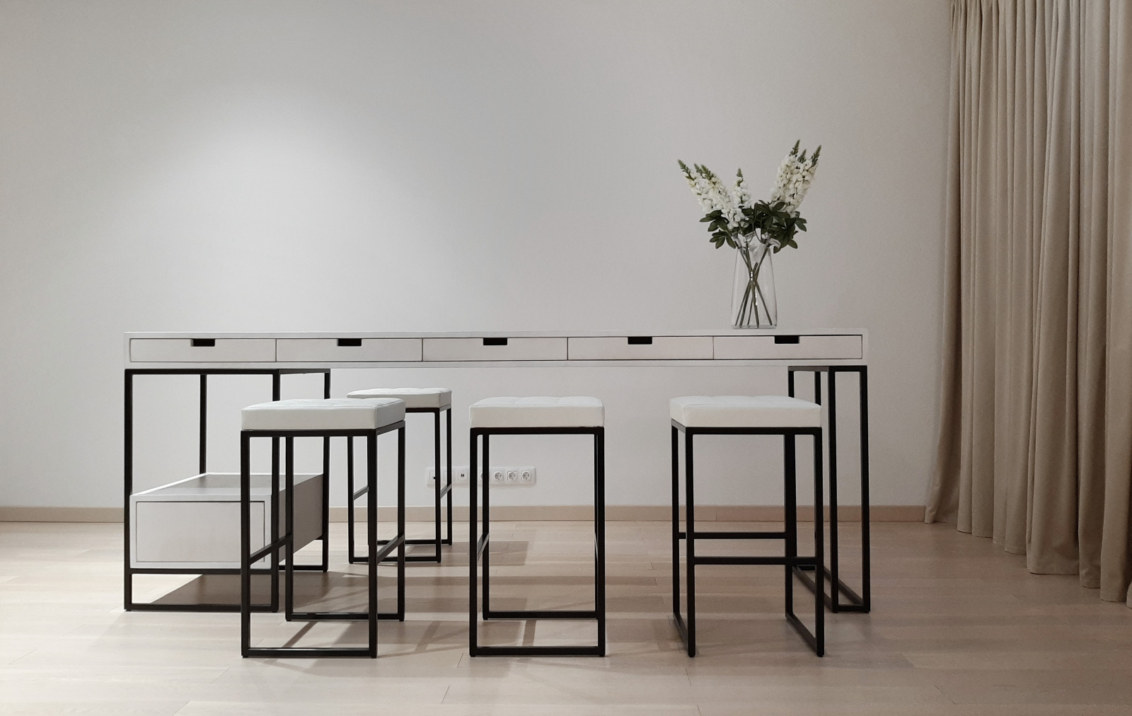 Таунхаус в современном стиле. Contemporary townhouse.