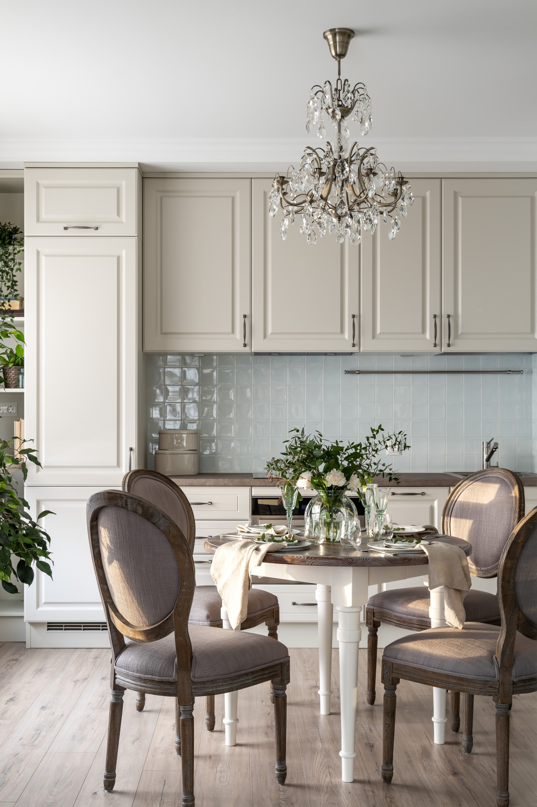 Юг Франции в современной квартире