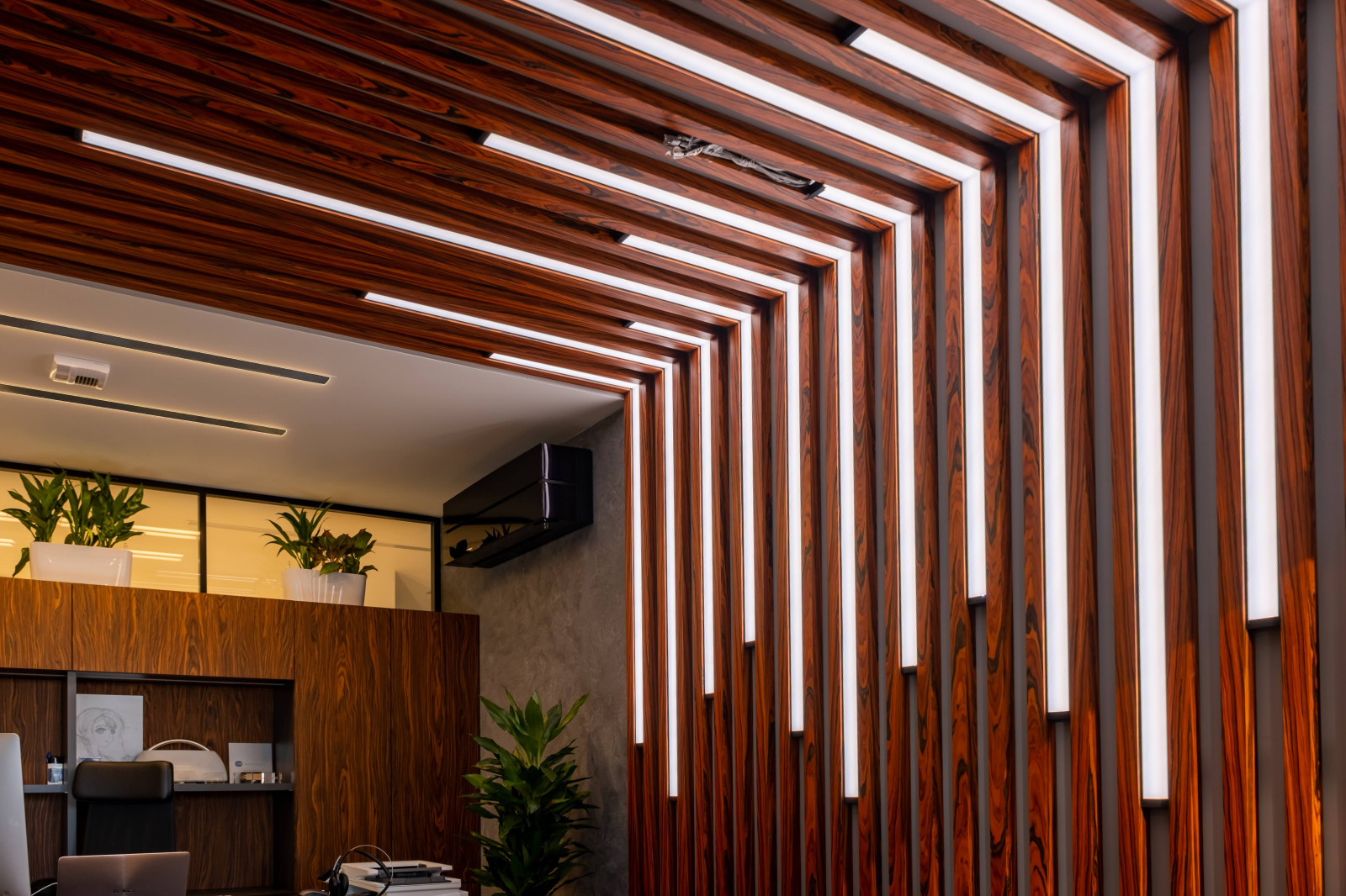 Юрий Медведев