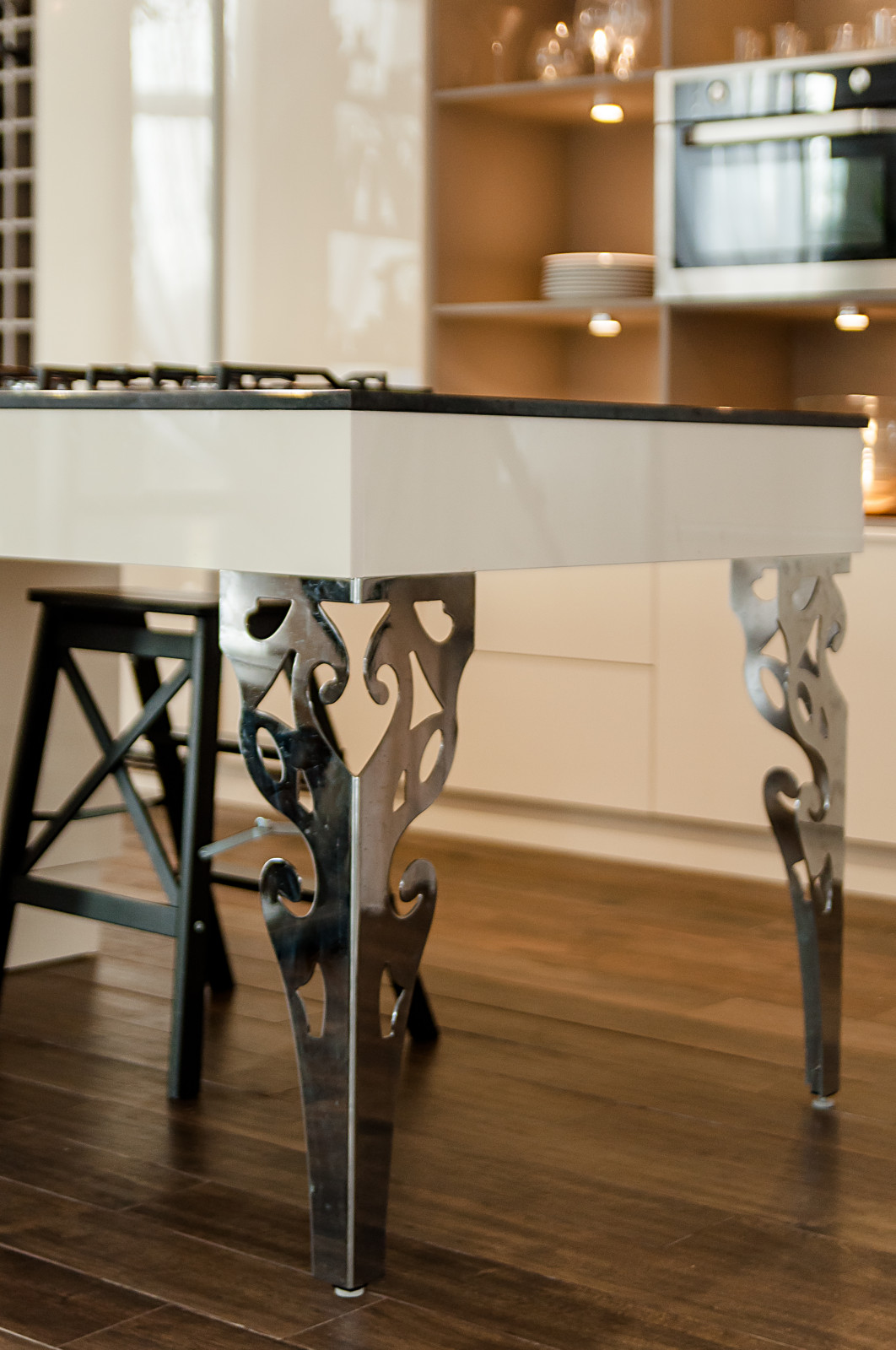 Кухня-гостиная загородного дома