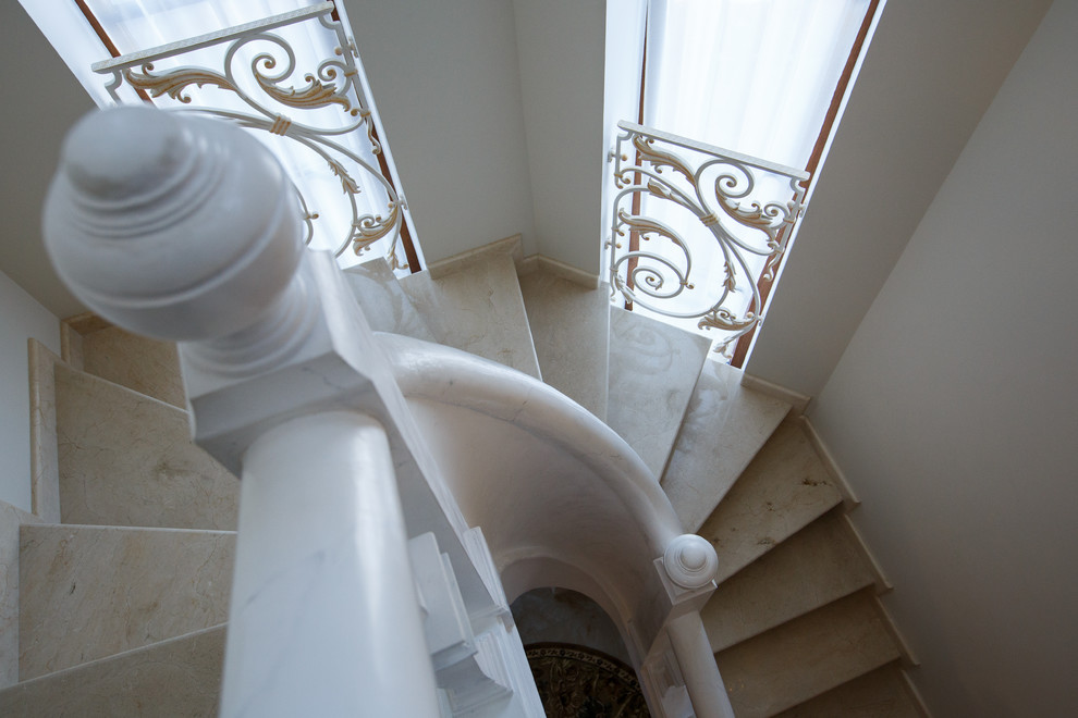 Ламбери Мраморная Лестница