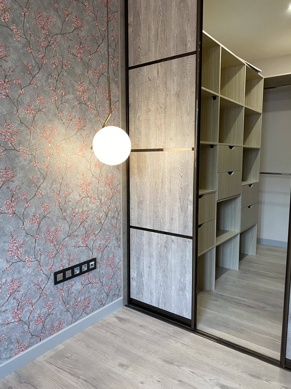 Дизайнерский ремонт салона красоты