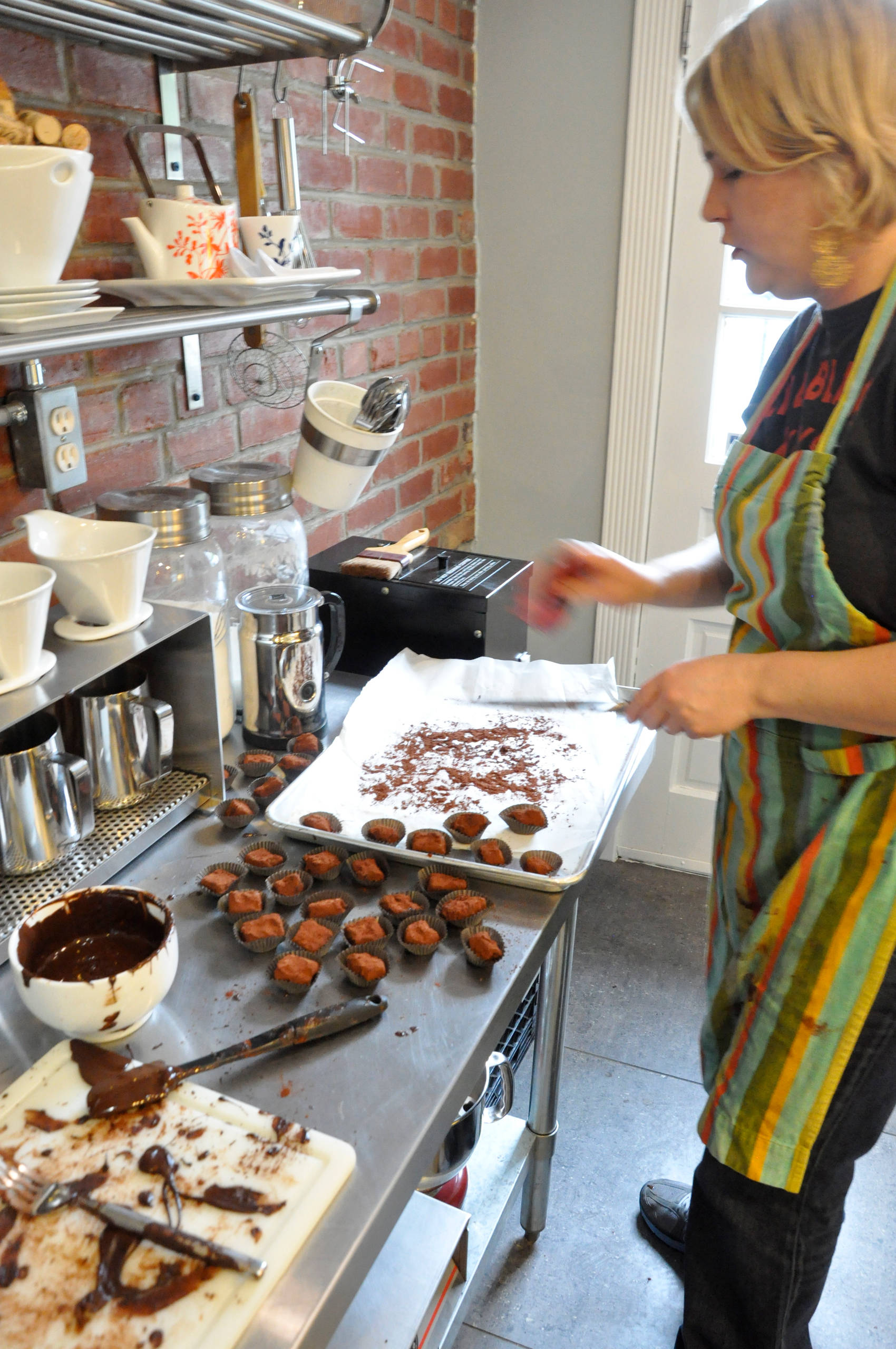 Дети на кухне: 9 правил совместной готовки