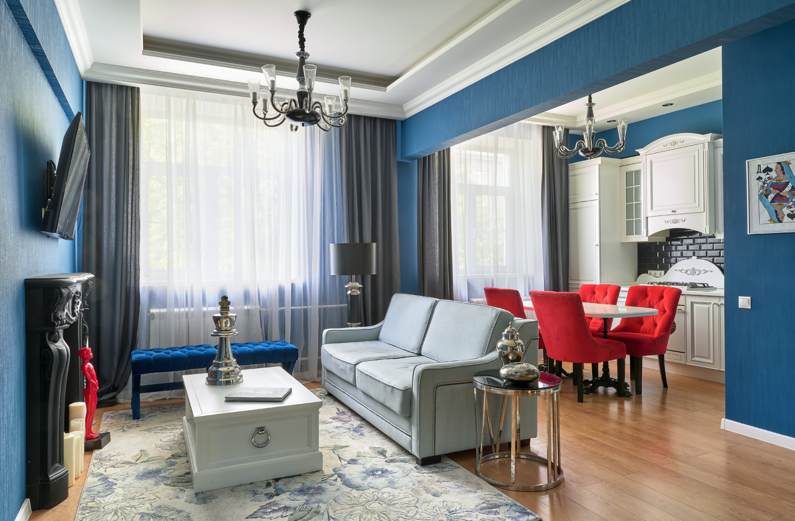 В гостях: Квартира, как из сказки Льюиса Кэрролла