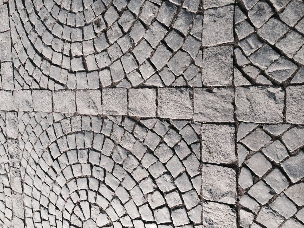 Обложка проекта: Брусчатка
