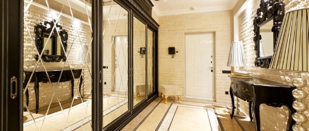 Интерьер в стиле эклектики с элементами французской классики