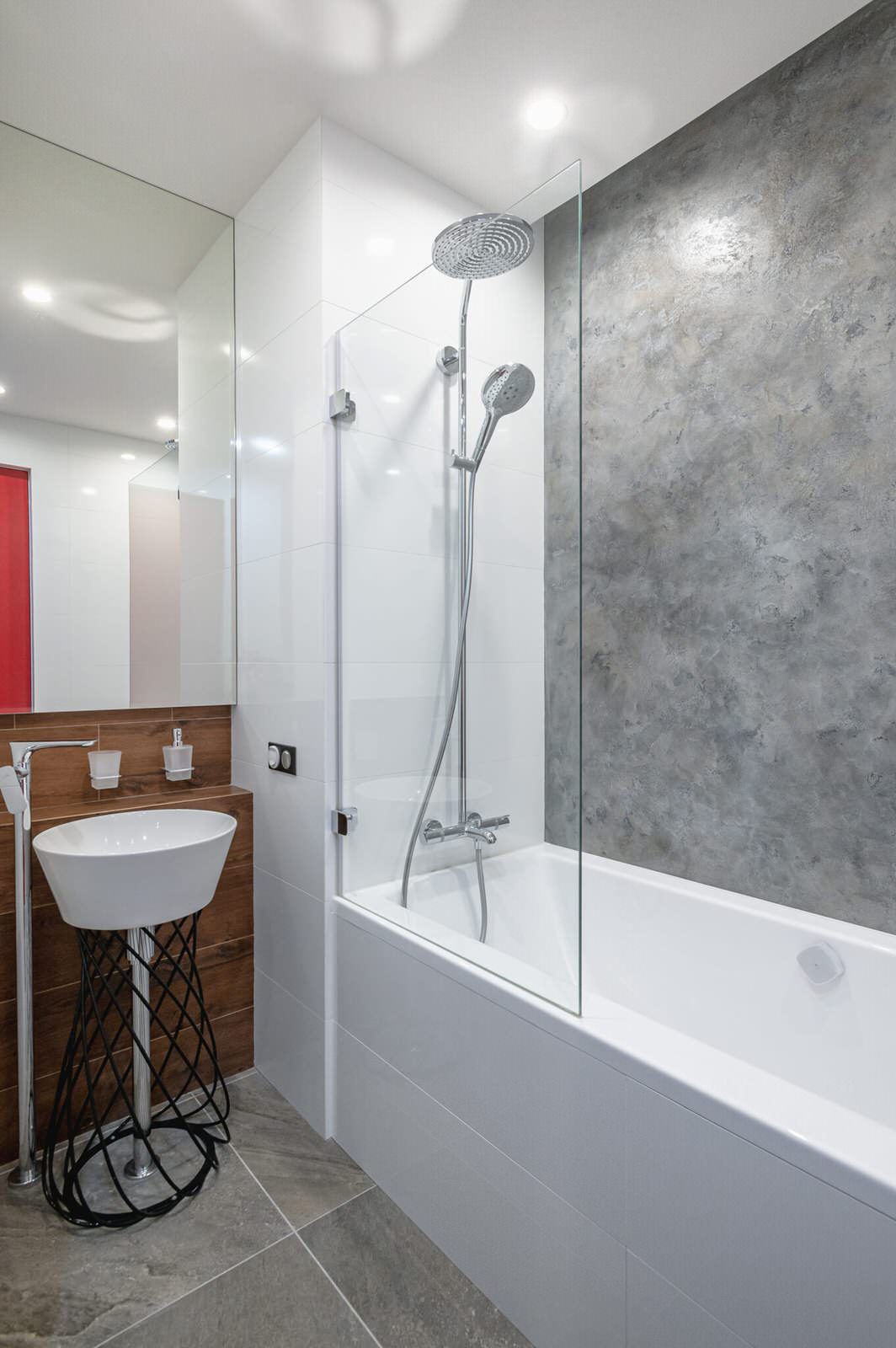 ЖК ЗАЗЕРКАЛЬЕ 406