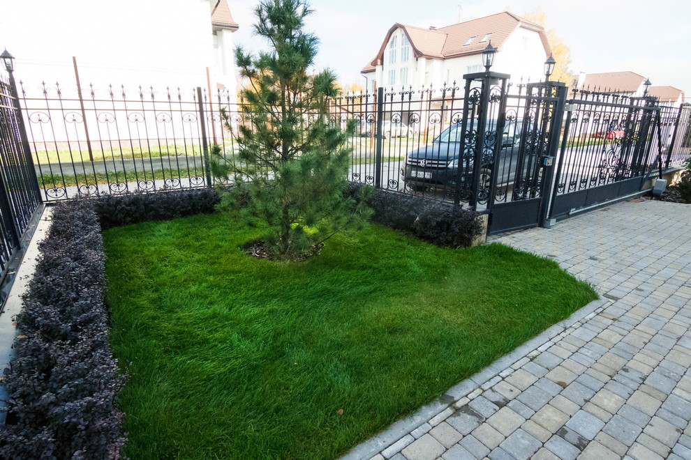 Внутренний дворик таунхауса