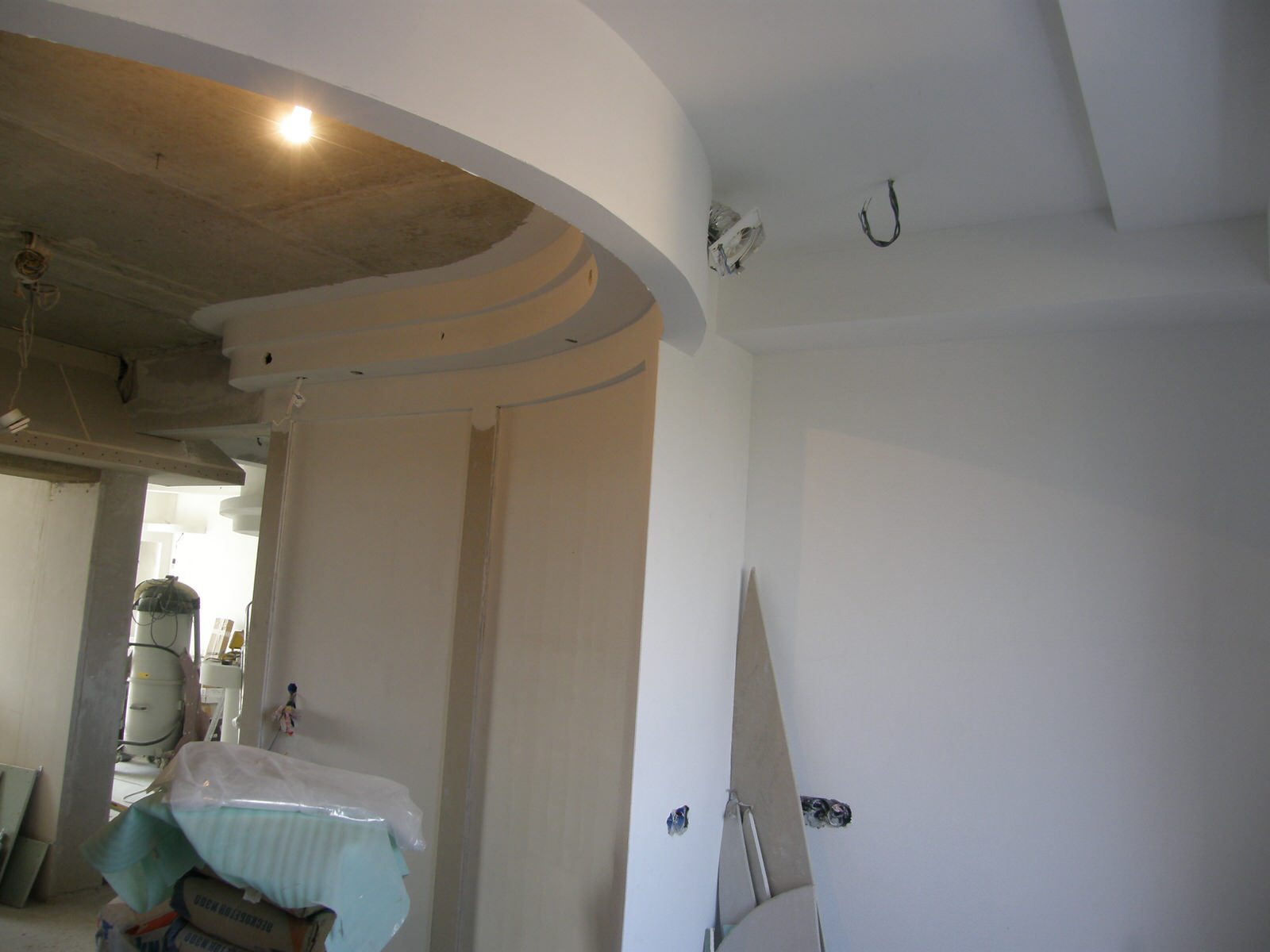 Красногорск, фотографии вовремя проведения строительных и ремонтных работ