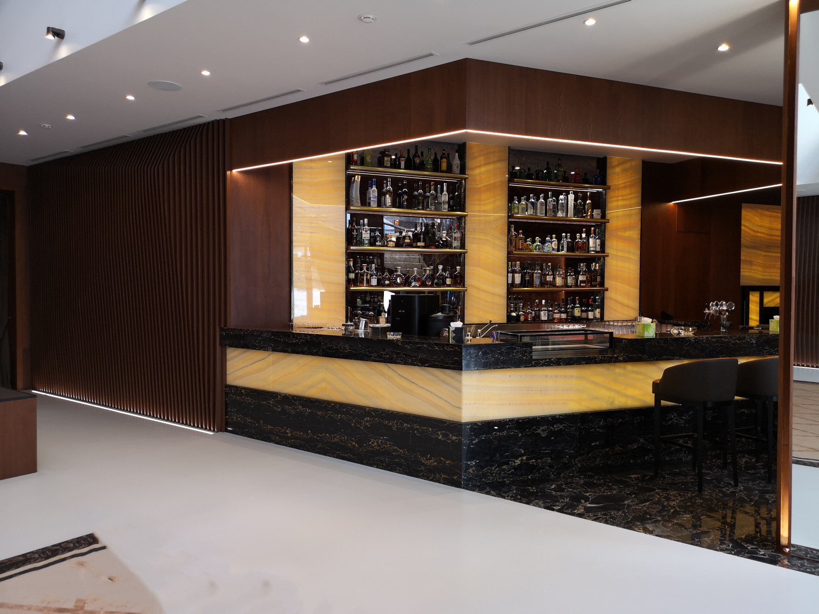 Обложка проекта: Интерьер загородного клуба