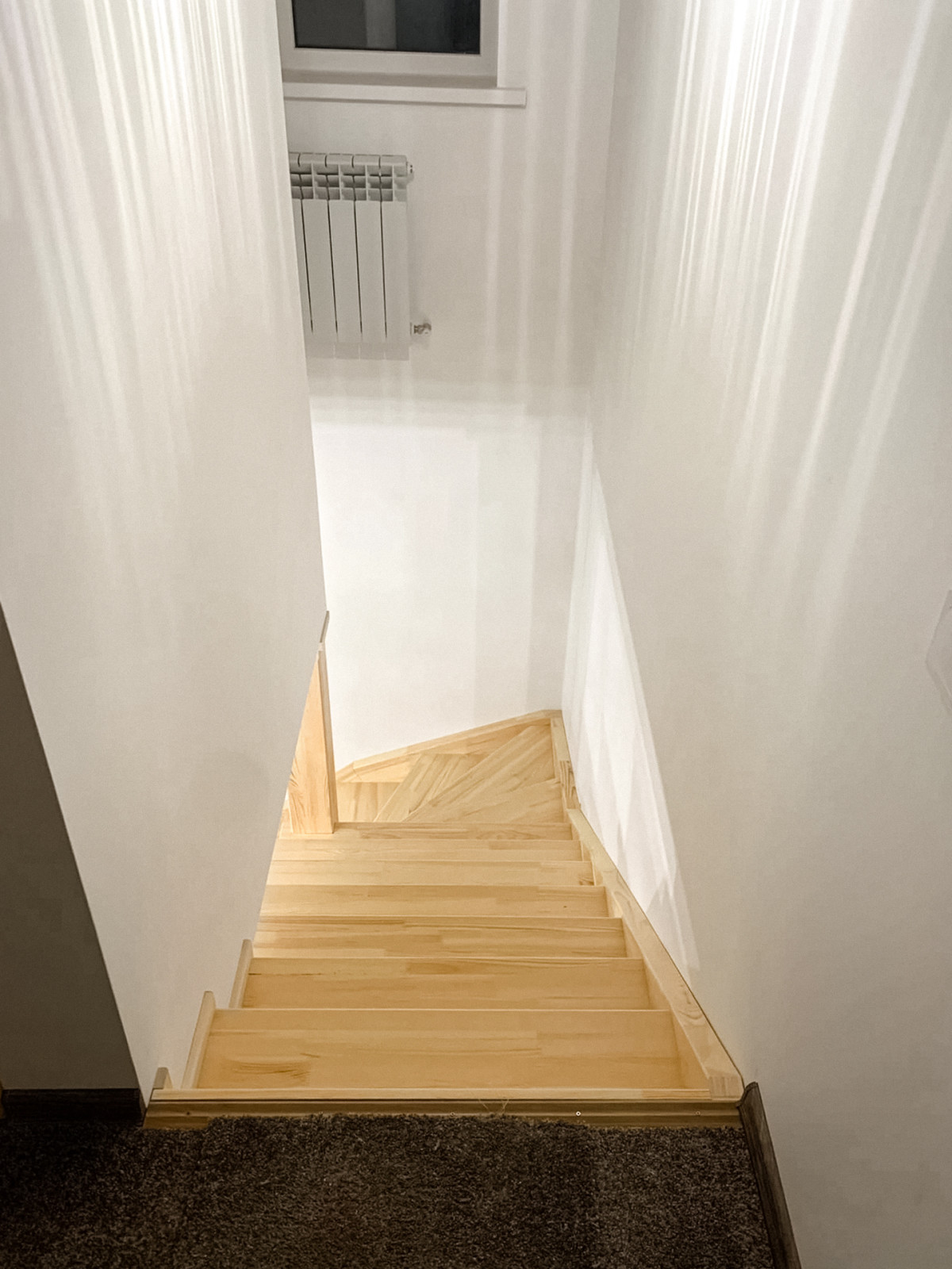 Лестница из сосны