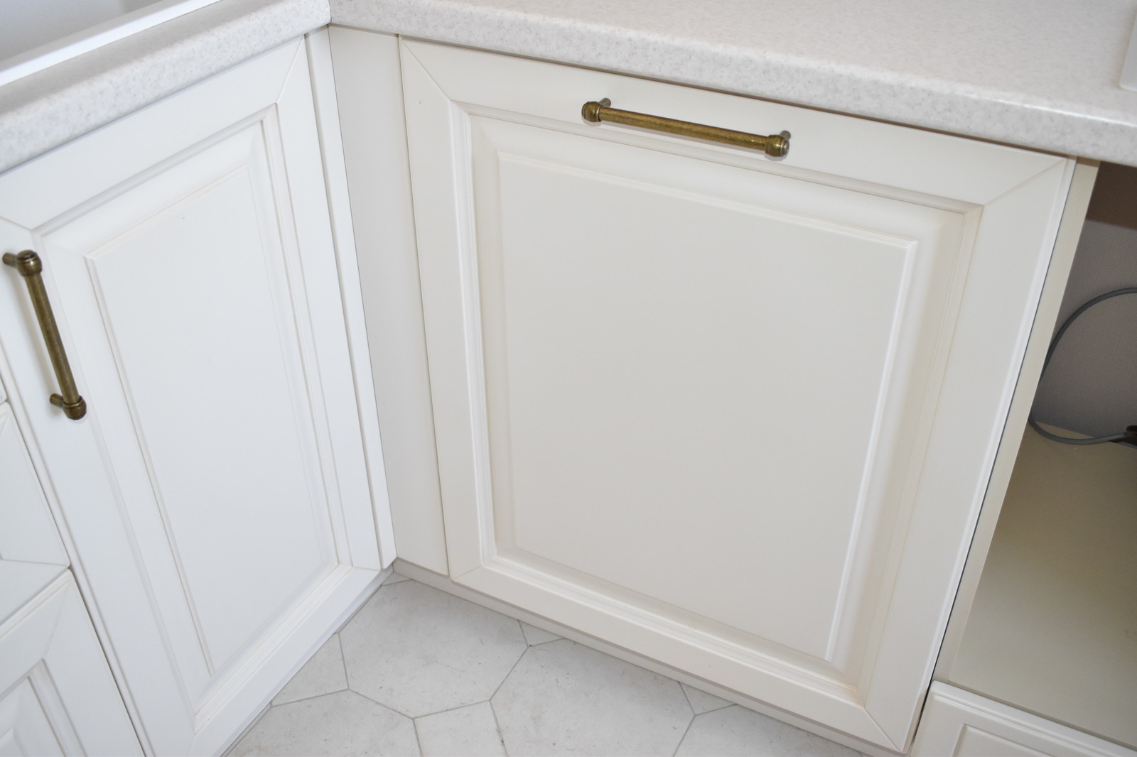 Кухня из массива бука, модель ЭКО