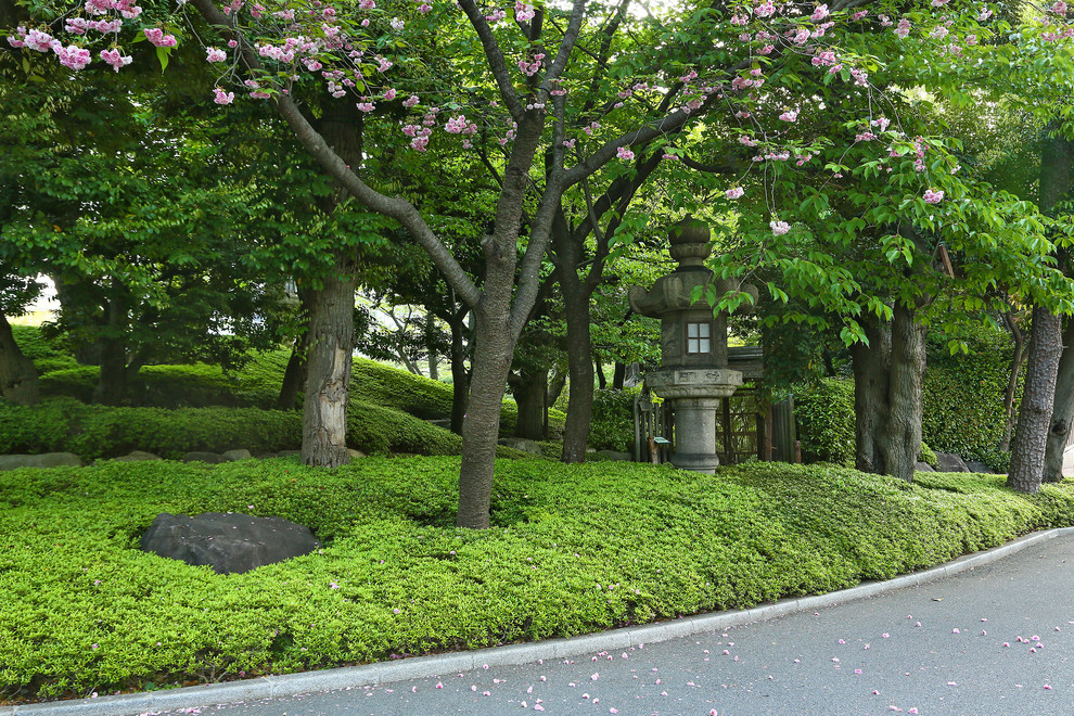 Исторический сад Happoen Garden, Tokyo, Japan