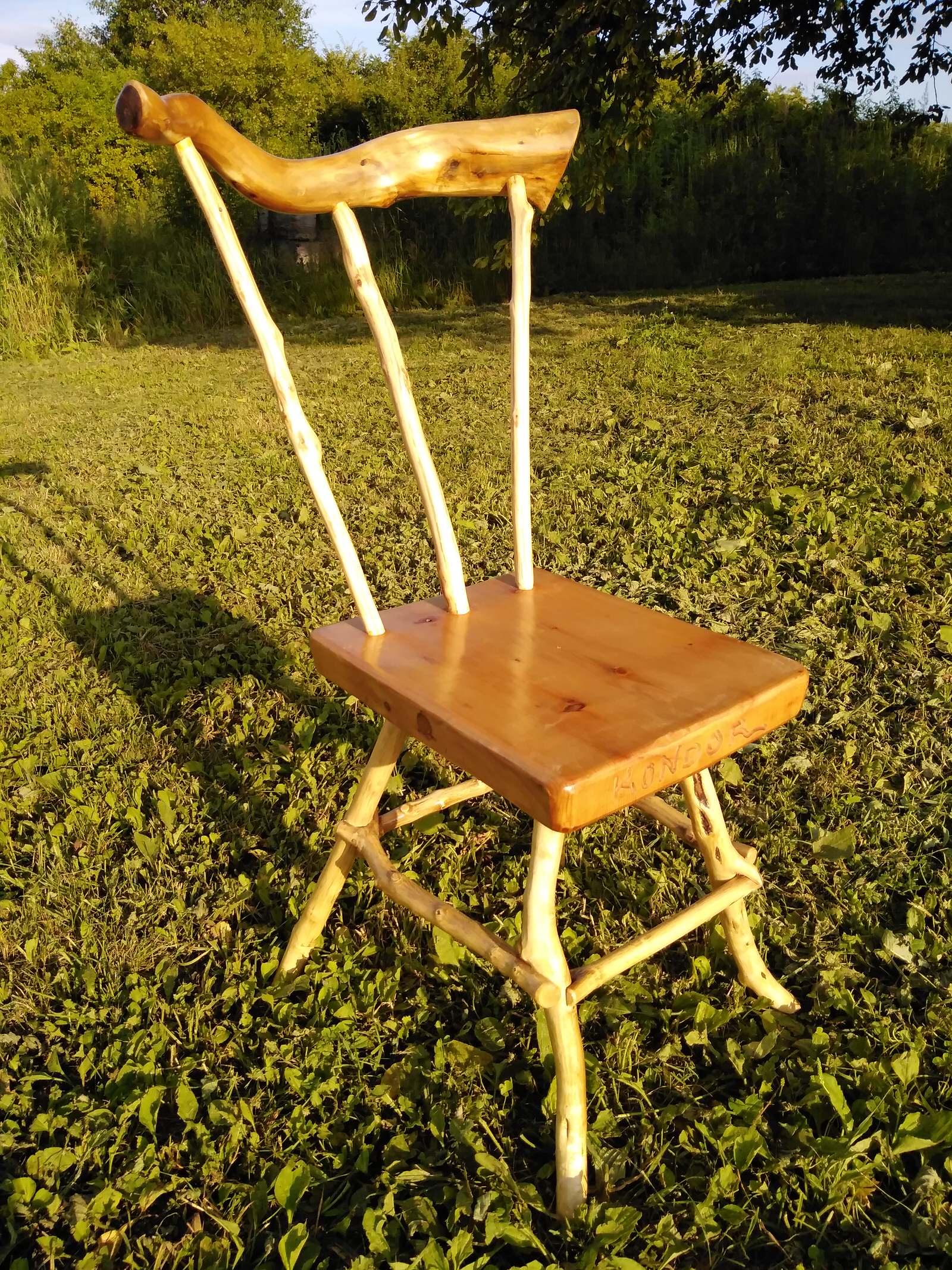 Обложка проекта: Стул