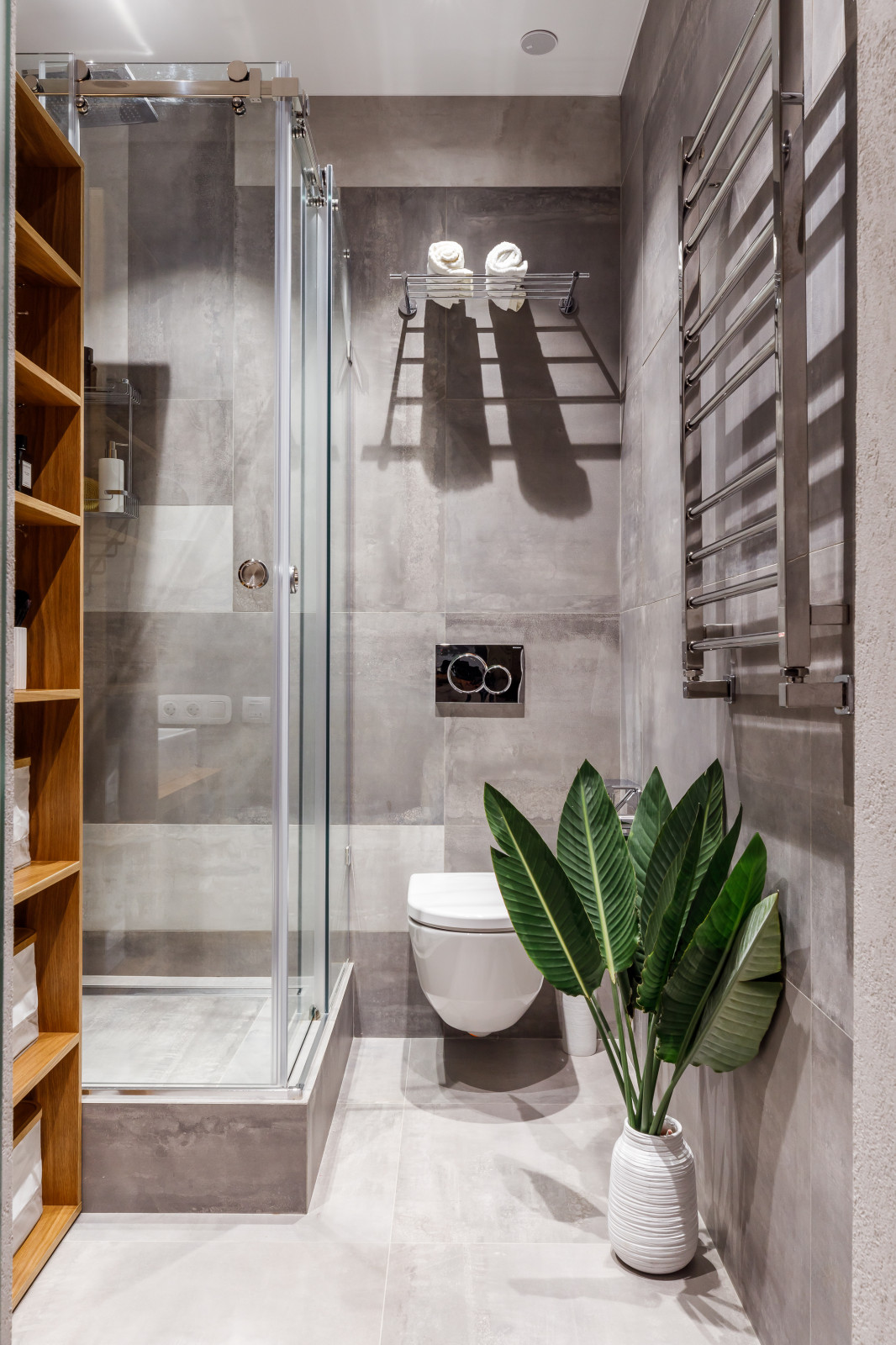 Квартира с фито-стеной и яркими акцентами в Москве