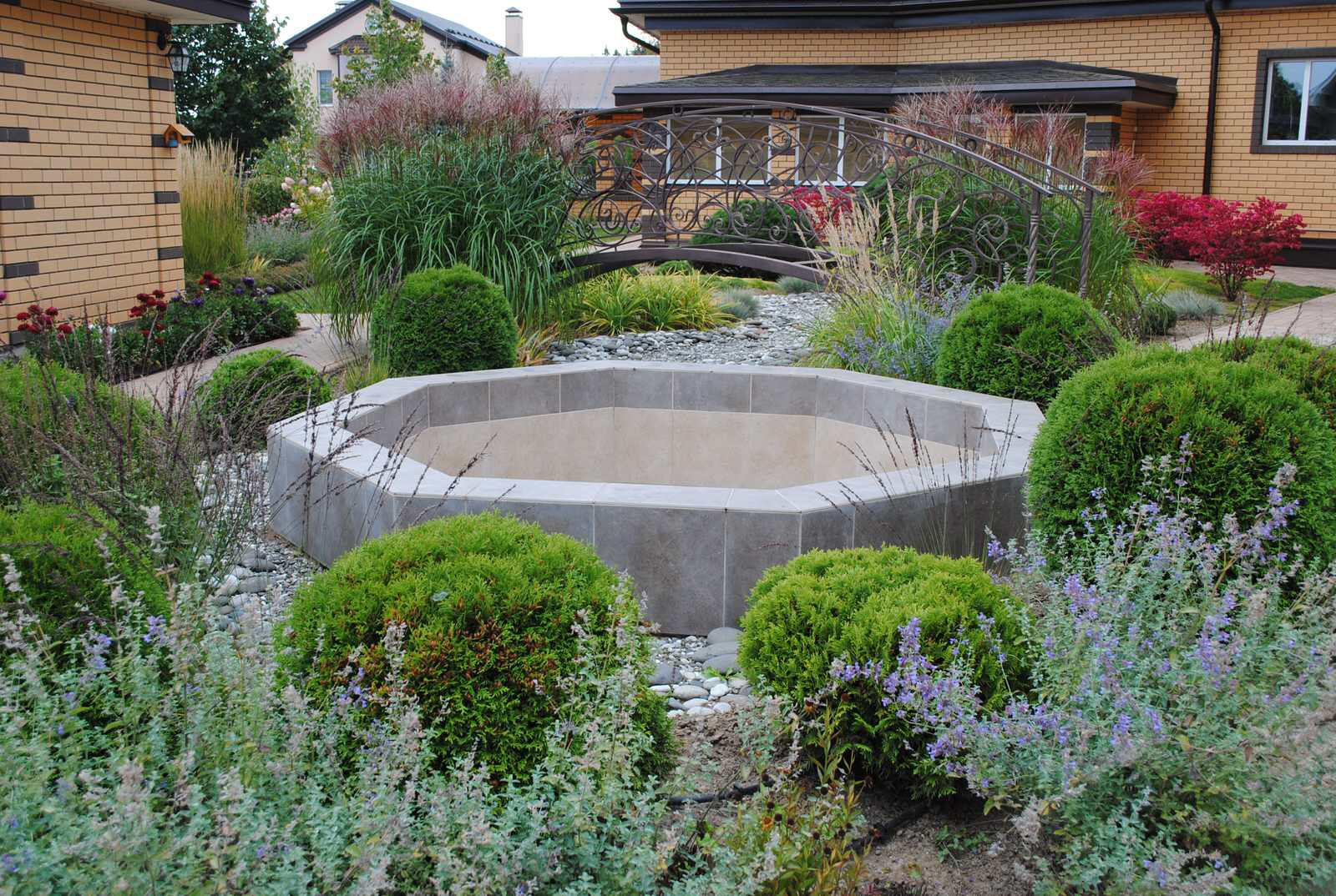 Обложка проекта: Дмитровское шоссе