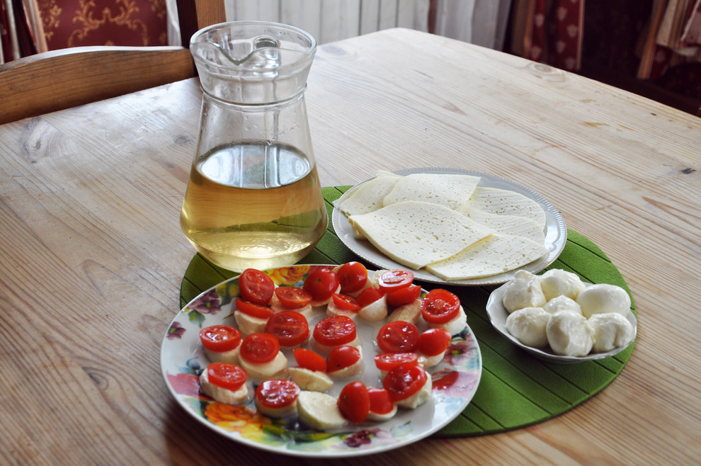 Зима в провинции: Чему учиться на фермах под Москвой