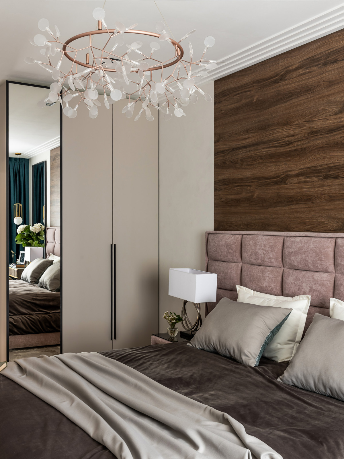 Обложка альбома: спальня