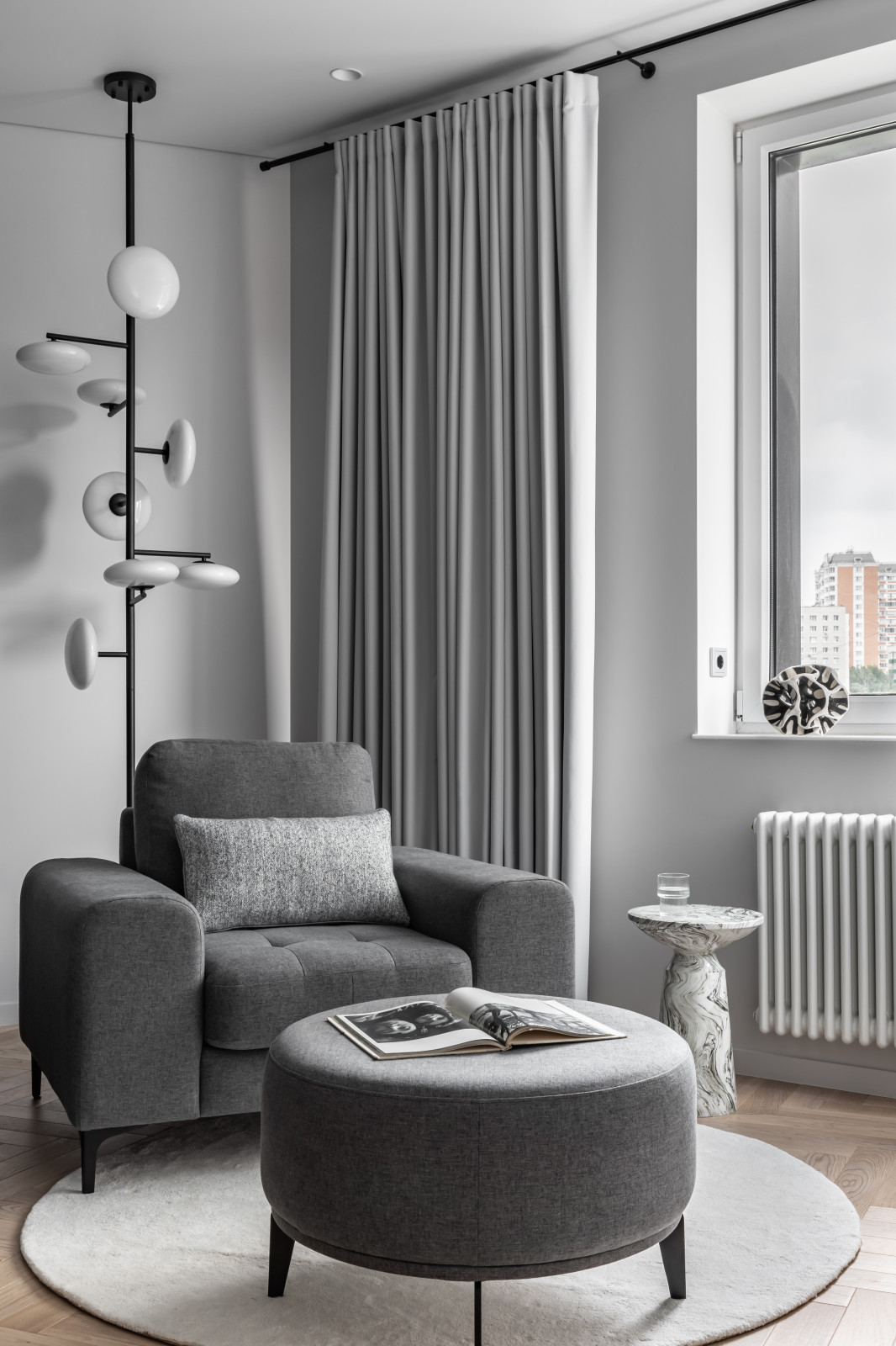 Обложка проекта: Интерьер для себя: однокомнатная квартира со спальней и мини-гостиной