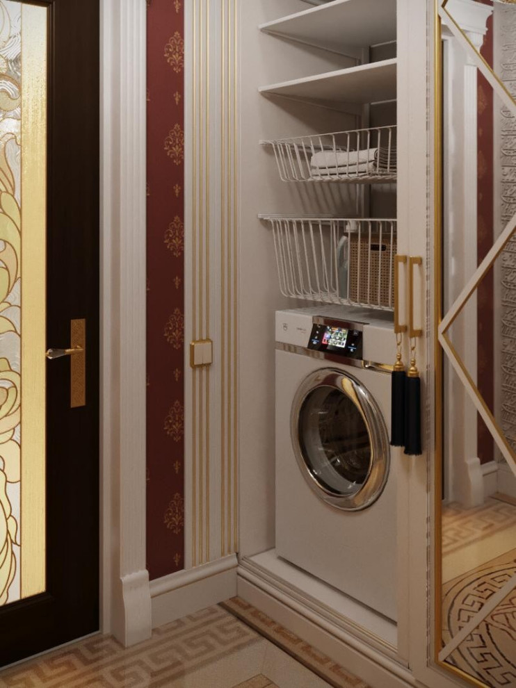 Дворцовый интерьер в загородных апартаментах