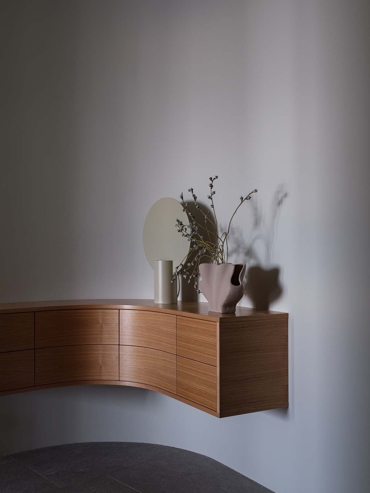 Вопрос: Как создать интерьер, который долго не устареет