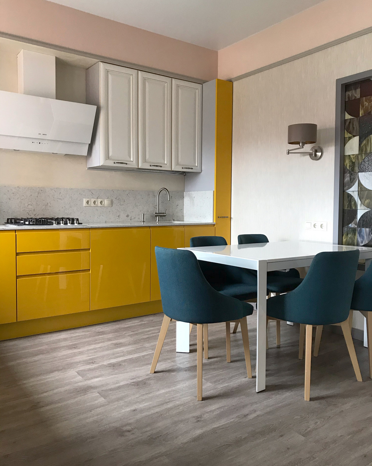 3-комнатная квартира в золотом, 84кв.м.