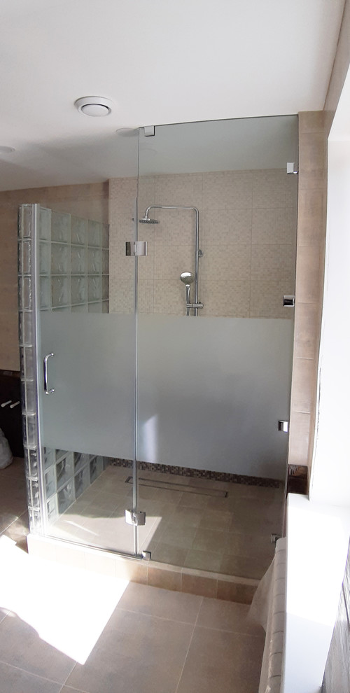 Душевое ограждение из стекла