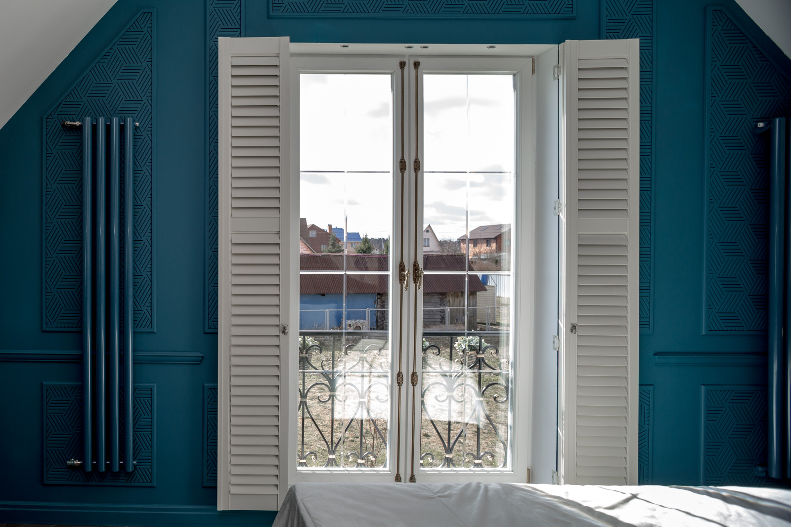 Спальня с гардеробной в Кубе