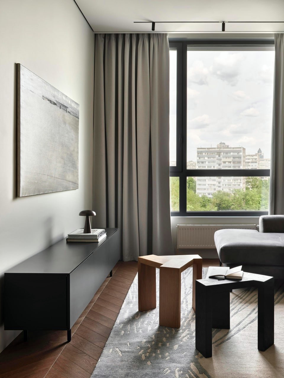 Стильный дизайн квартиры-новостройки.