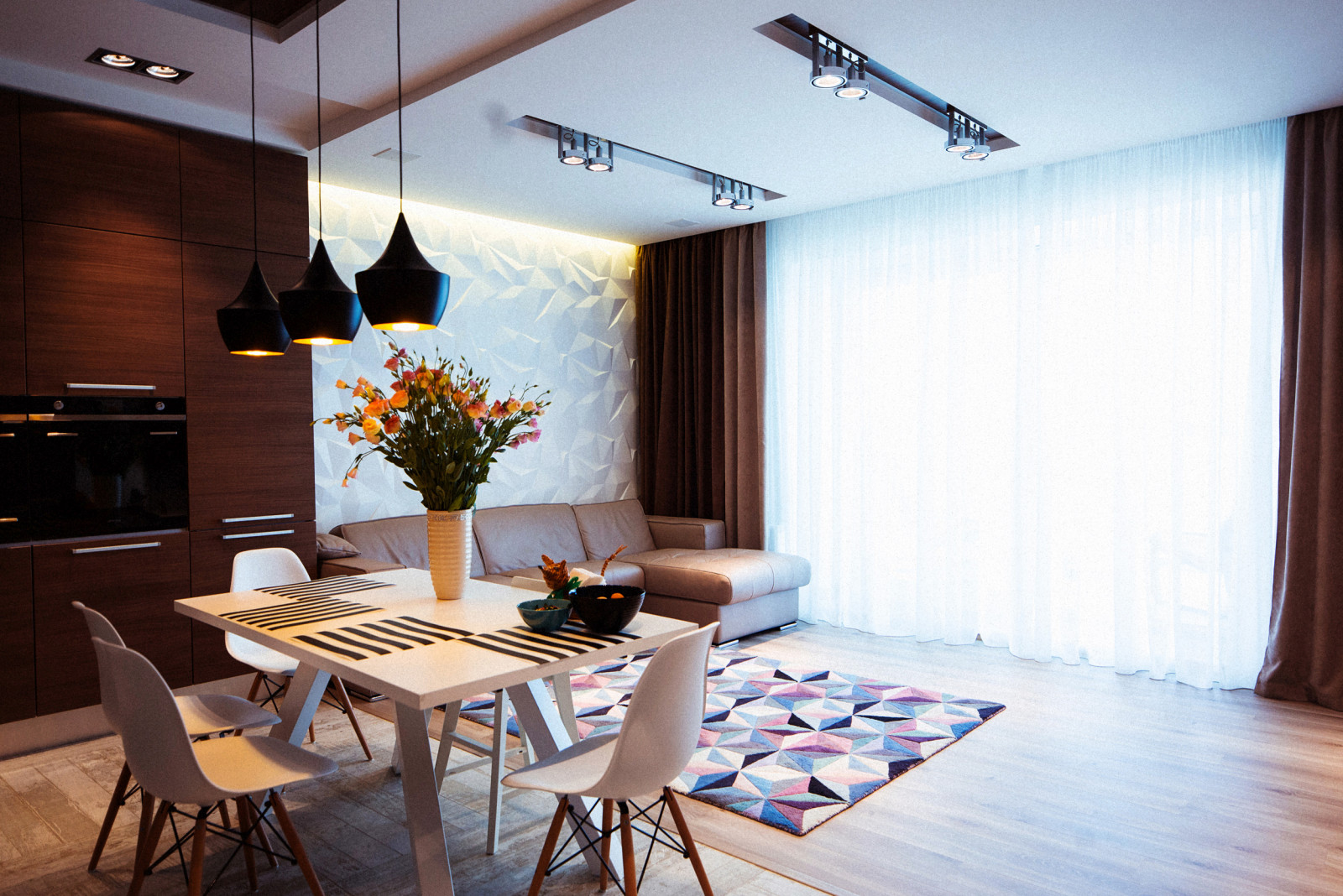 Обложка проекта: г. Волгоград, ул. Грушевская, 12