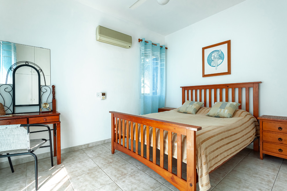 Kings Avenue Apartment