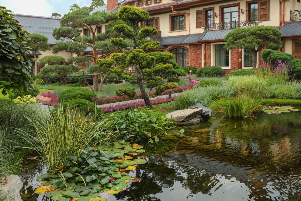 Коттеджный сад в Барвихе (дизайн и исполнение компании "Imperial Garden")