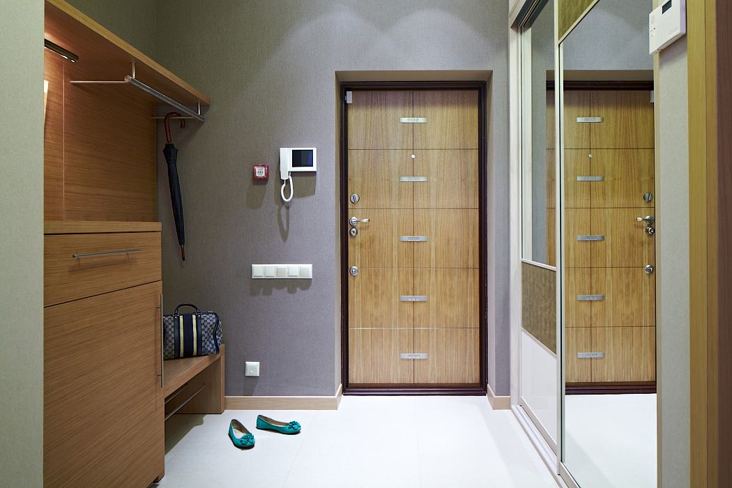 Малогабаритные прихожие: Реально ли навести в них порядок. И как