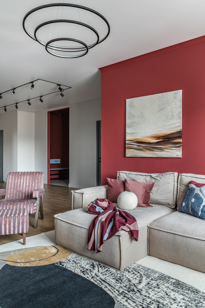 Трехкомнатная квартира с кухней—гостиной