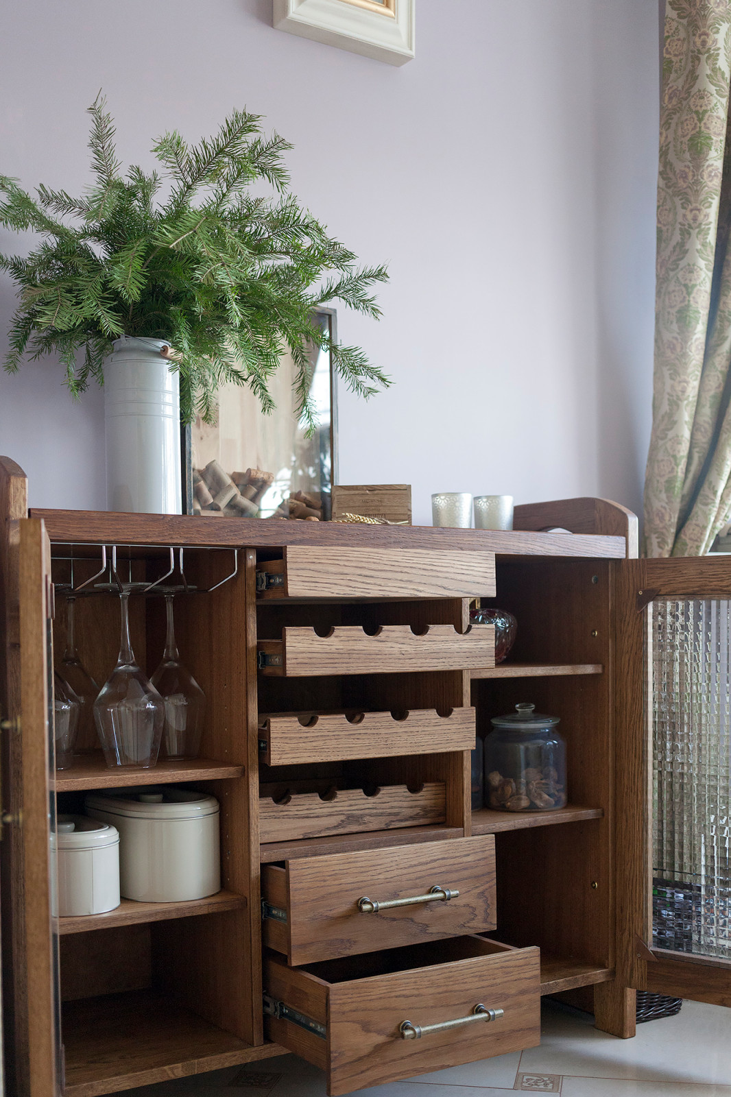 Винный шкаф