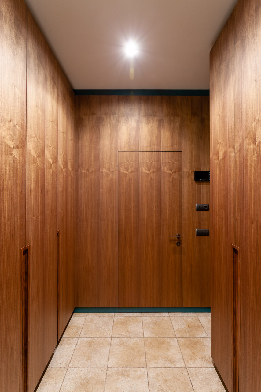 Обложка проекта: Цветная квартира