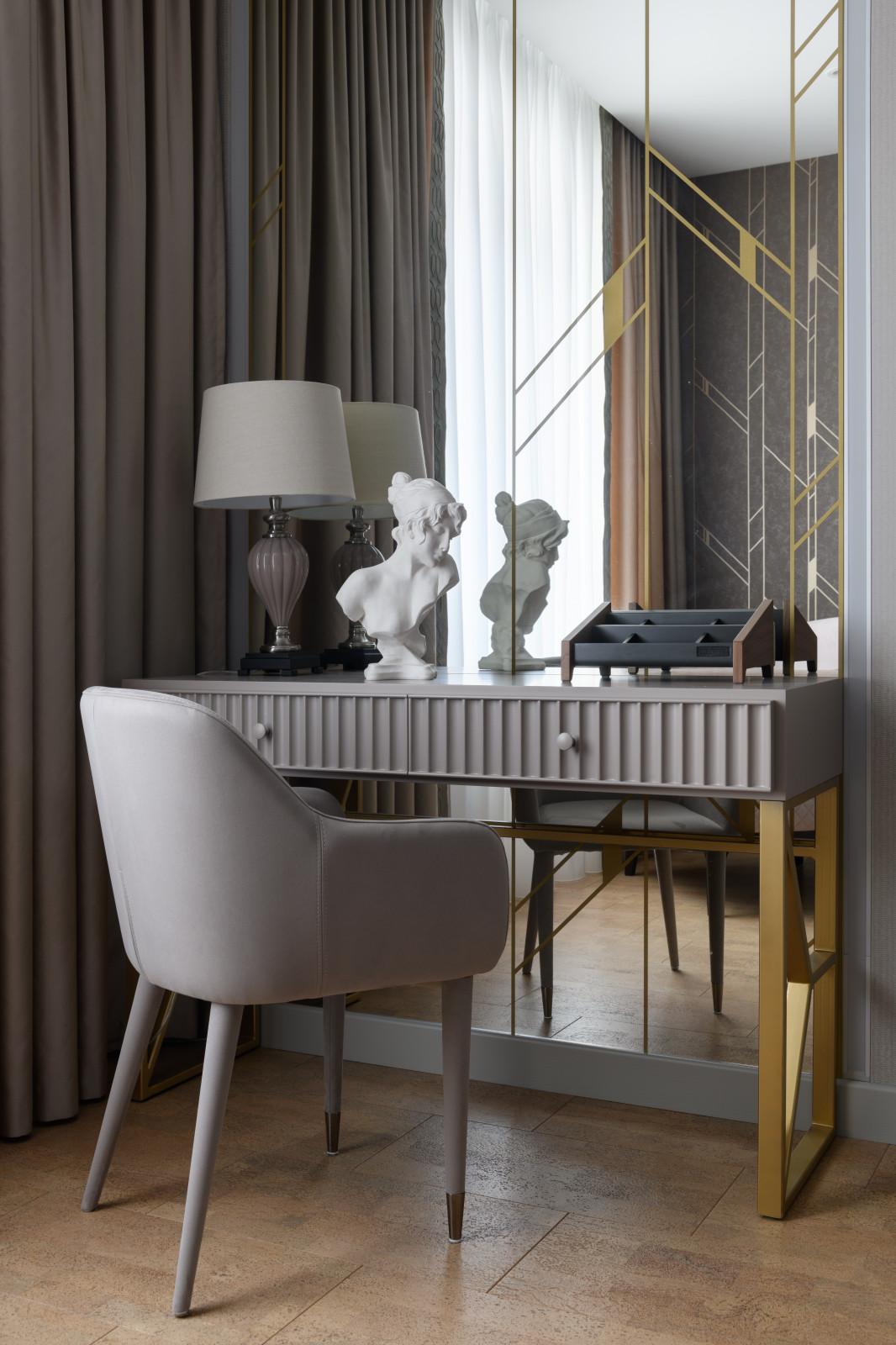 Изысканный интерьер трехкомнатной квартиры