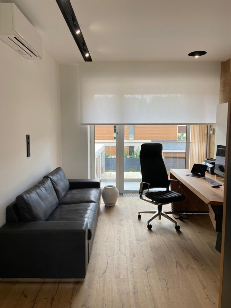 Дом молодого мужчины