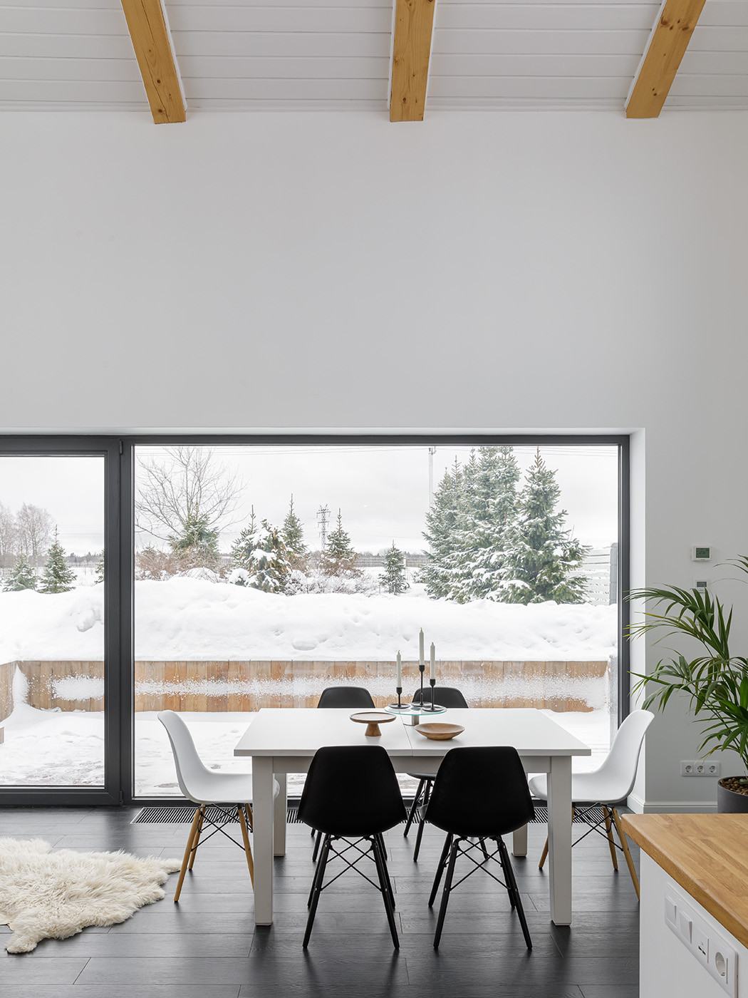 ЗАГОРОДНЫЙ ДОМ В ПОСЕЛКЕ «ОСТРОВ»