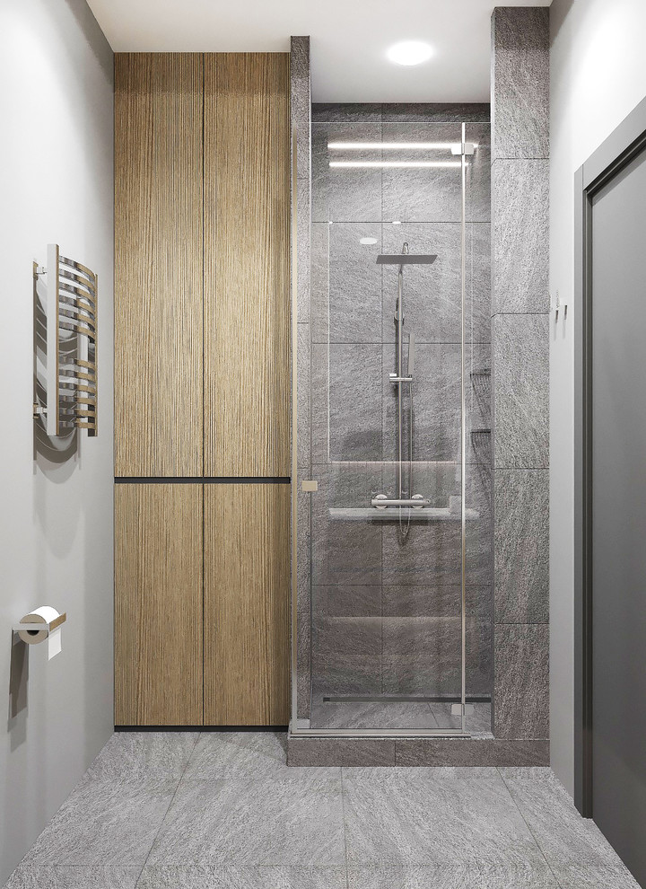 Сан. узел на первом этаже.