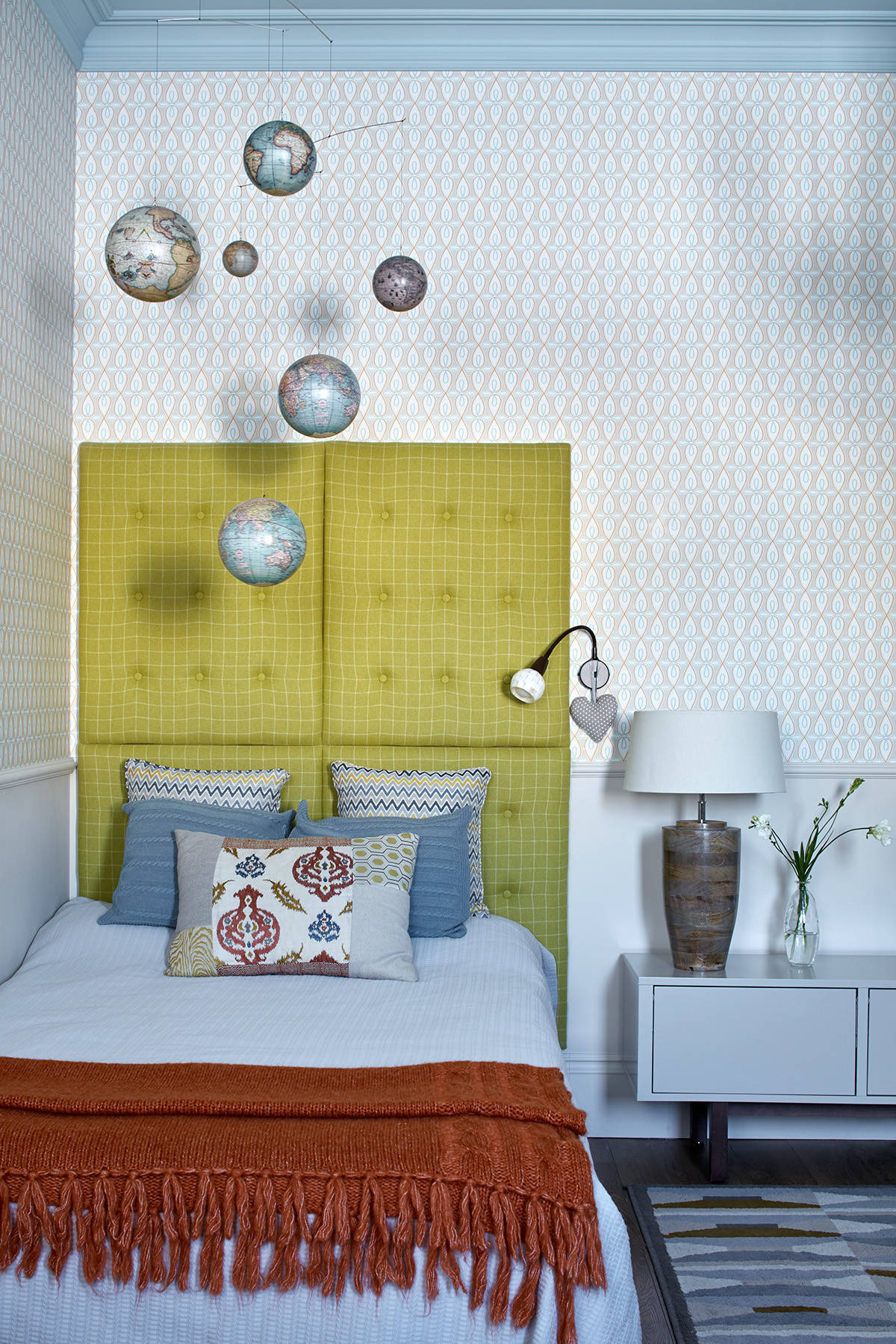 Houzz тур: Таунхаус с зелёными стенами и второй кухней