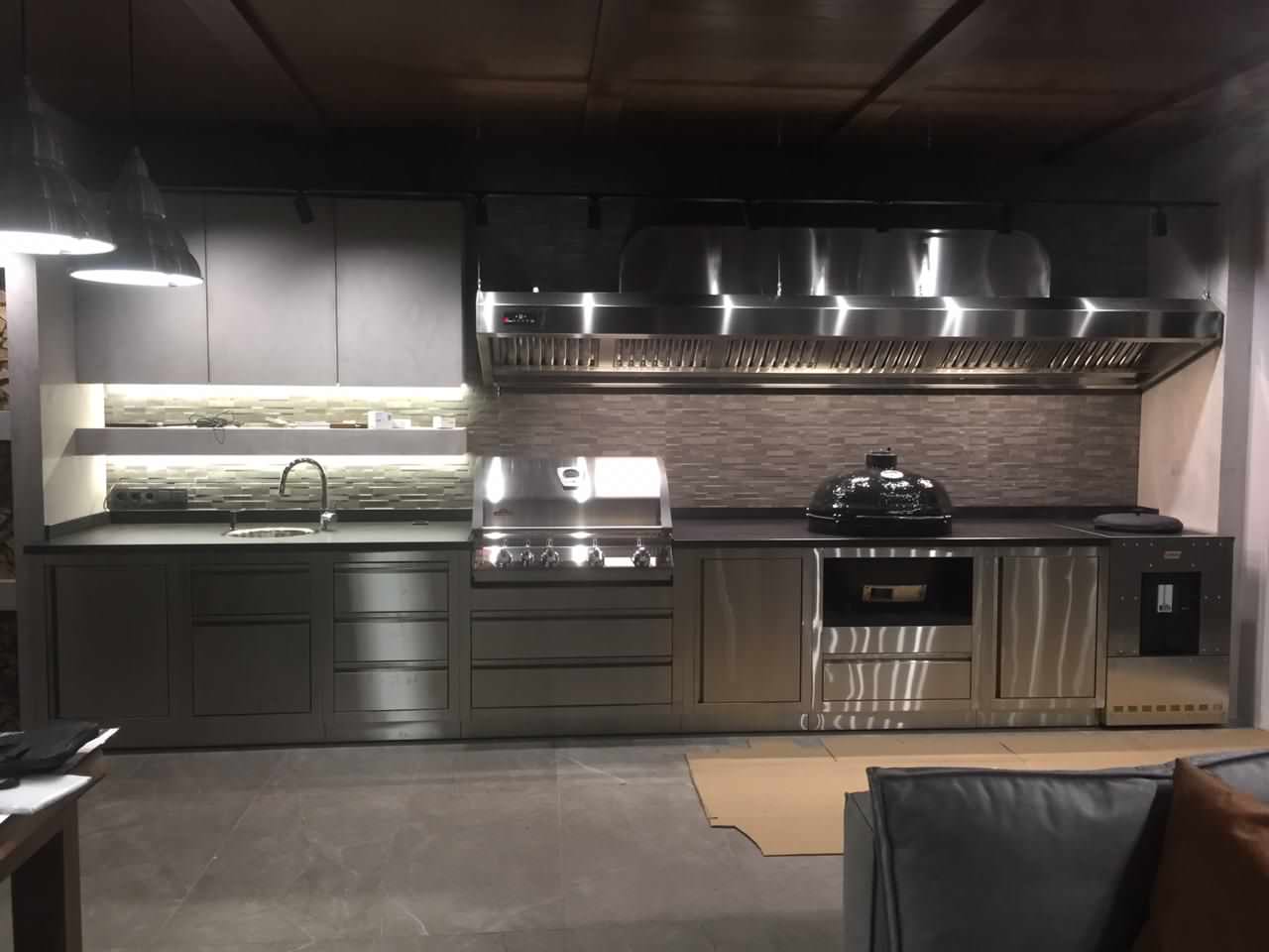 Столешница и стеновая панель Dekton Laos