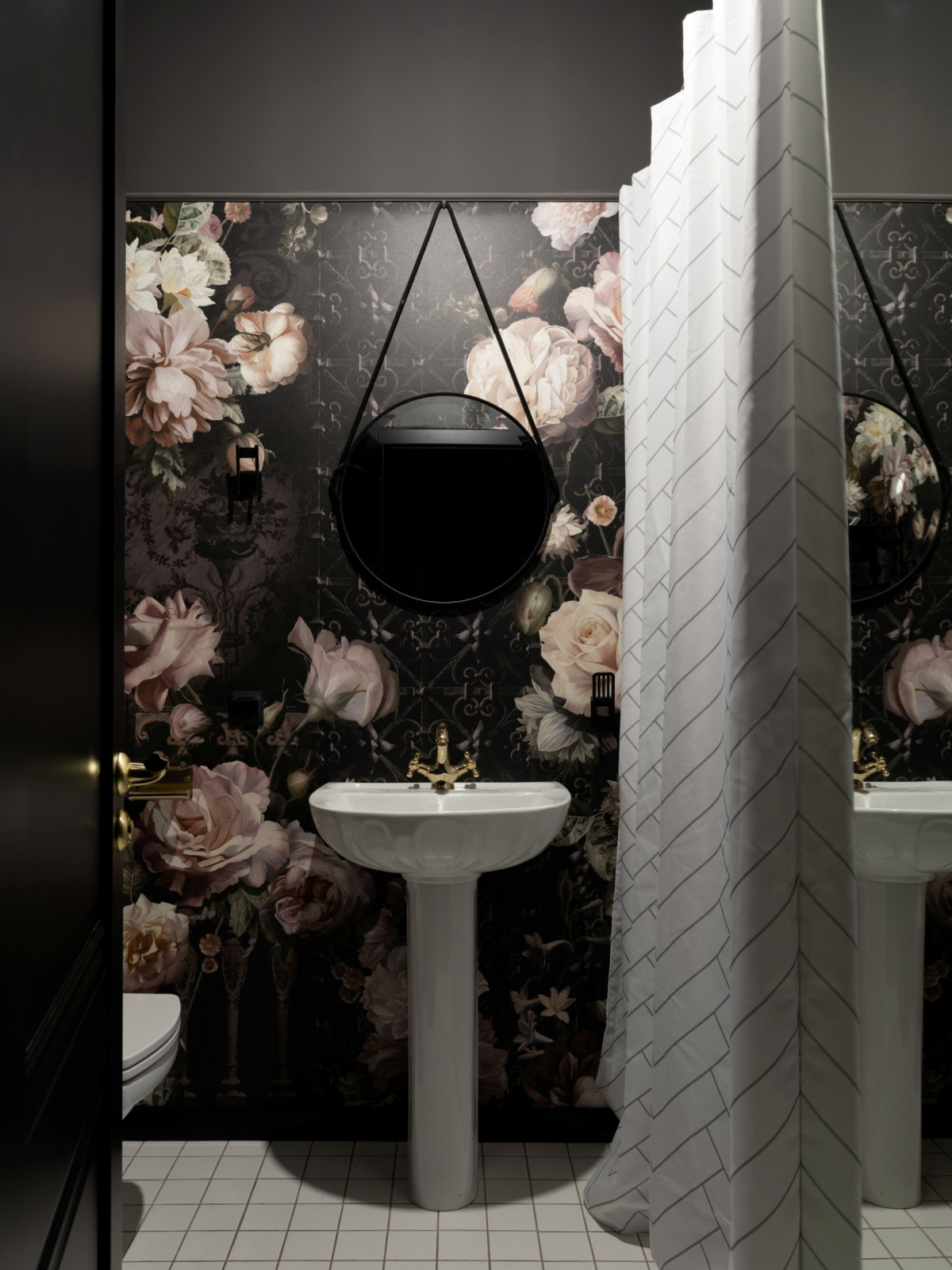 Апартаментный офис на "Флаконе"