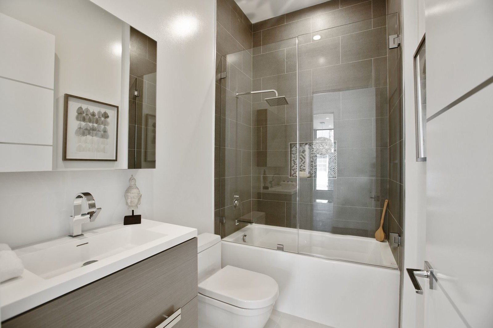 Современная дом в Лос-Анжелесе, район Студио Сити