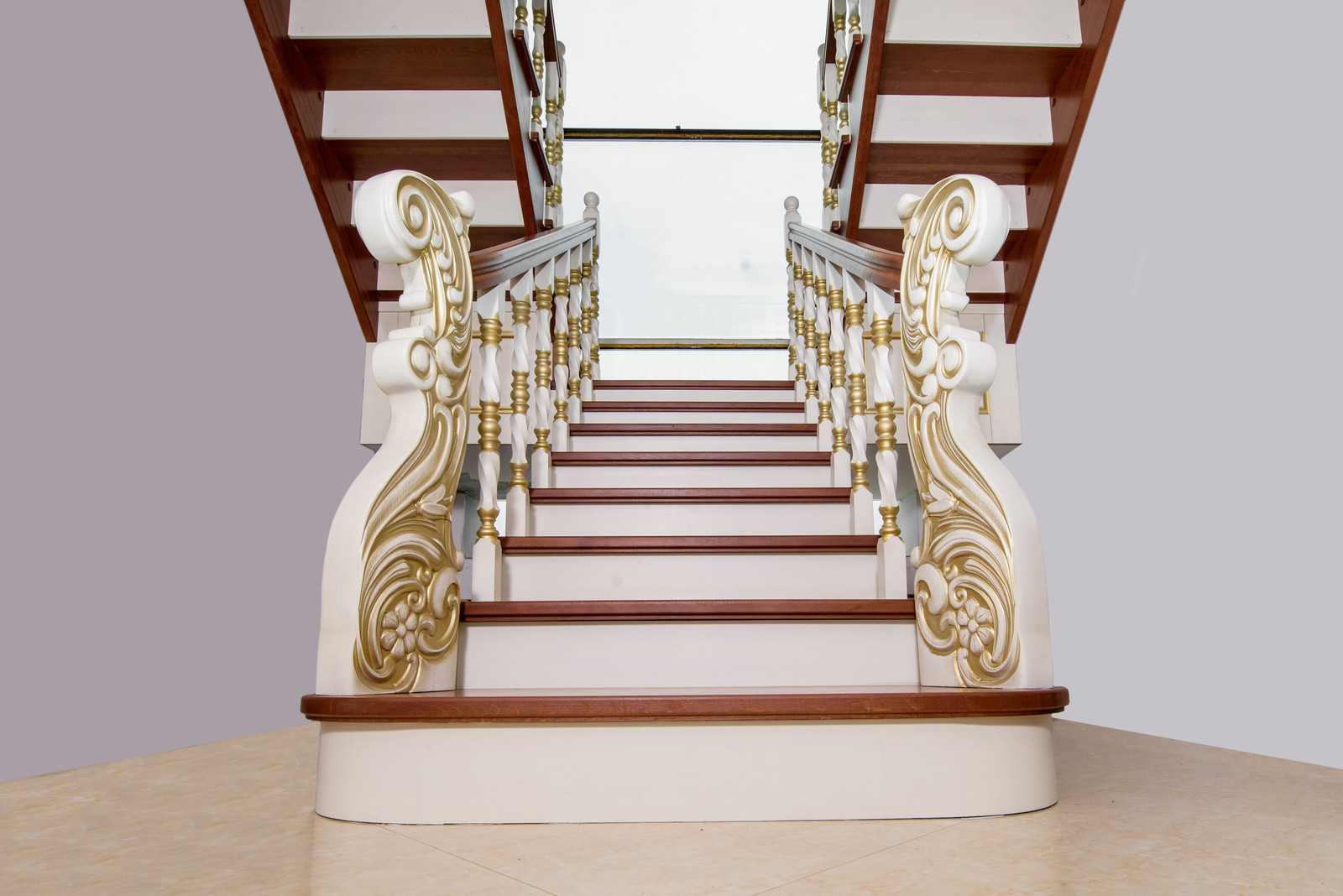 лестница из бука