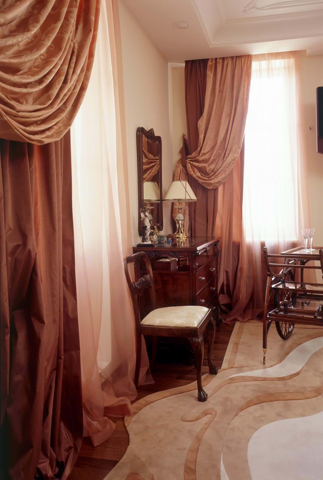 «ДВОРЯНСКОЕ ГНЕЗДО» НА ВОЛОКОЛАМСКОМ ШОССЕ