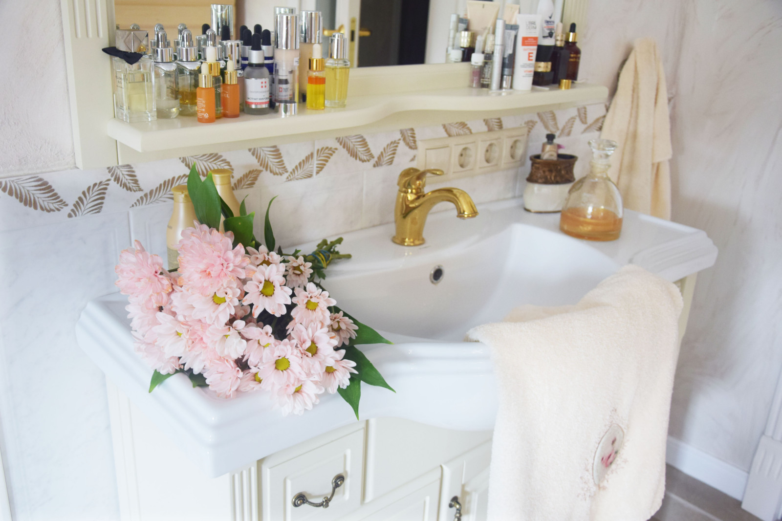 Пудровая роза