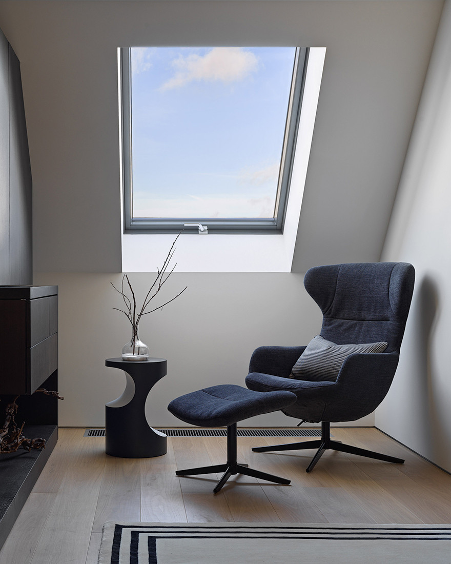 Мансардная квартира для семейной пары с 2-мя детьми в ЖК  Полянка/44