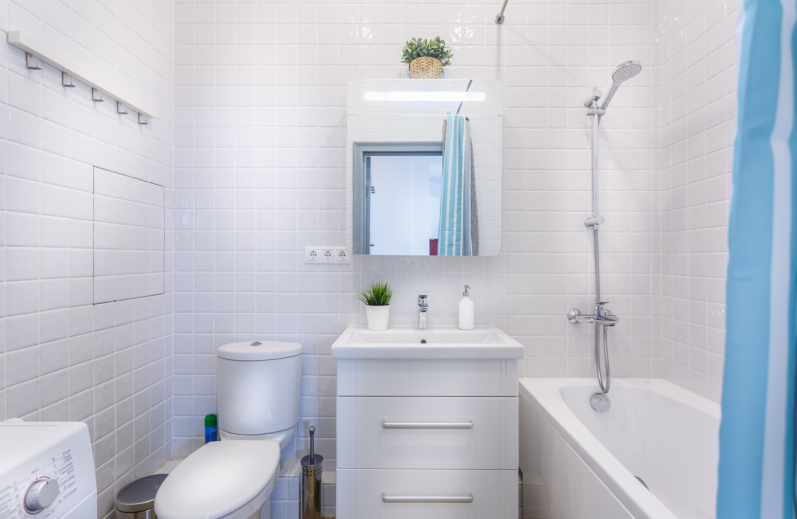 Беломорская. Двухкомнатная.