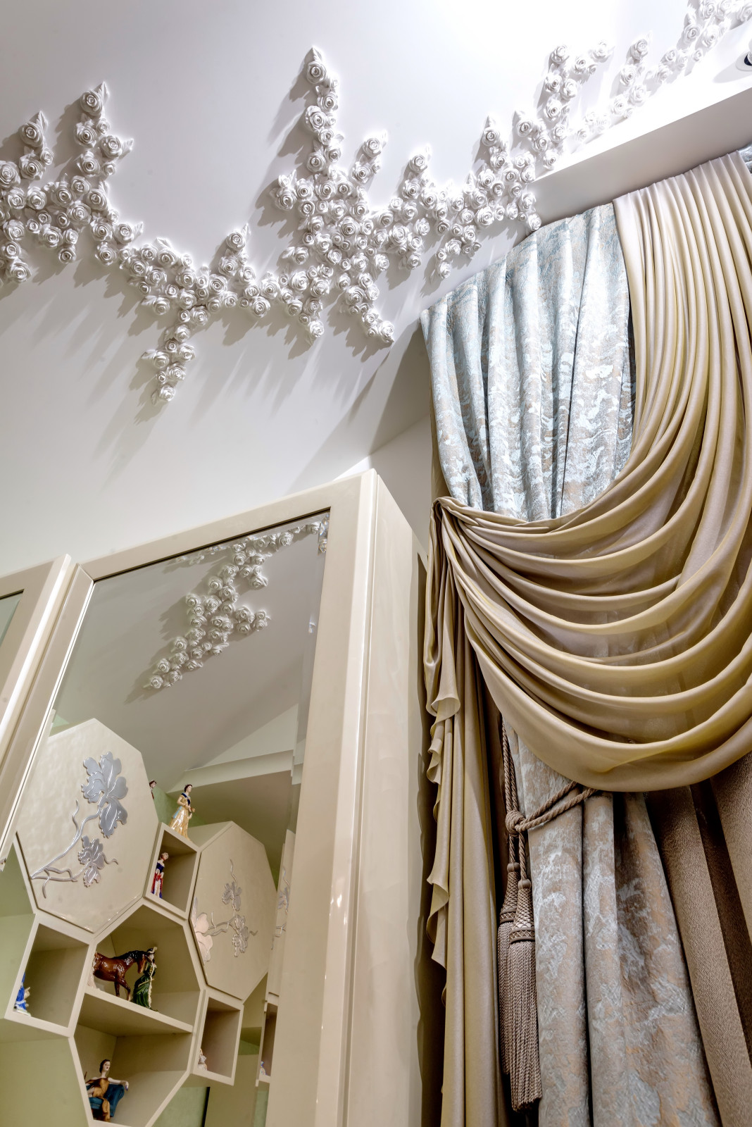 Роскошная спальная комната